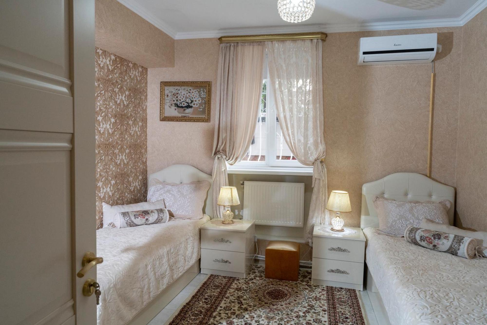 Elia Boutique Hostel & Apart-Hotel Tbilisi Exterior foto